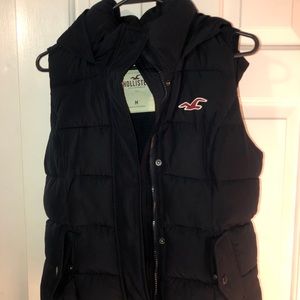 Navy Hollister puffy vest